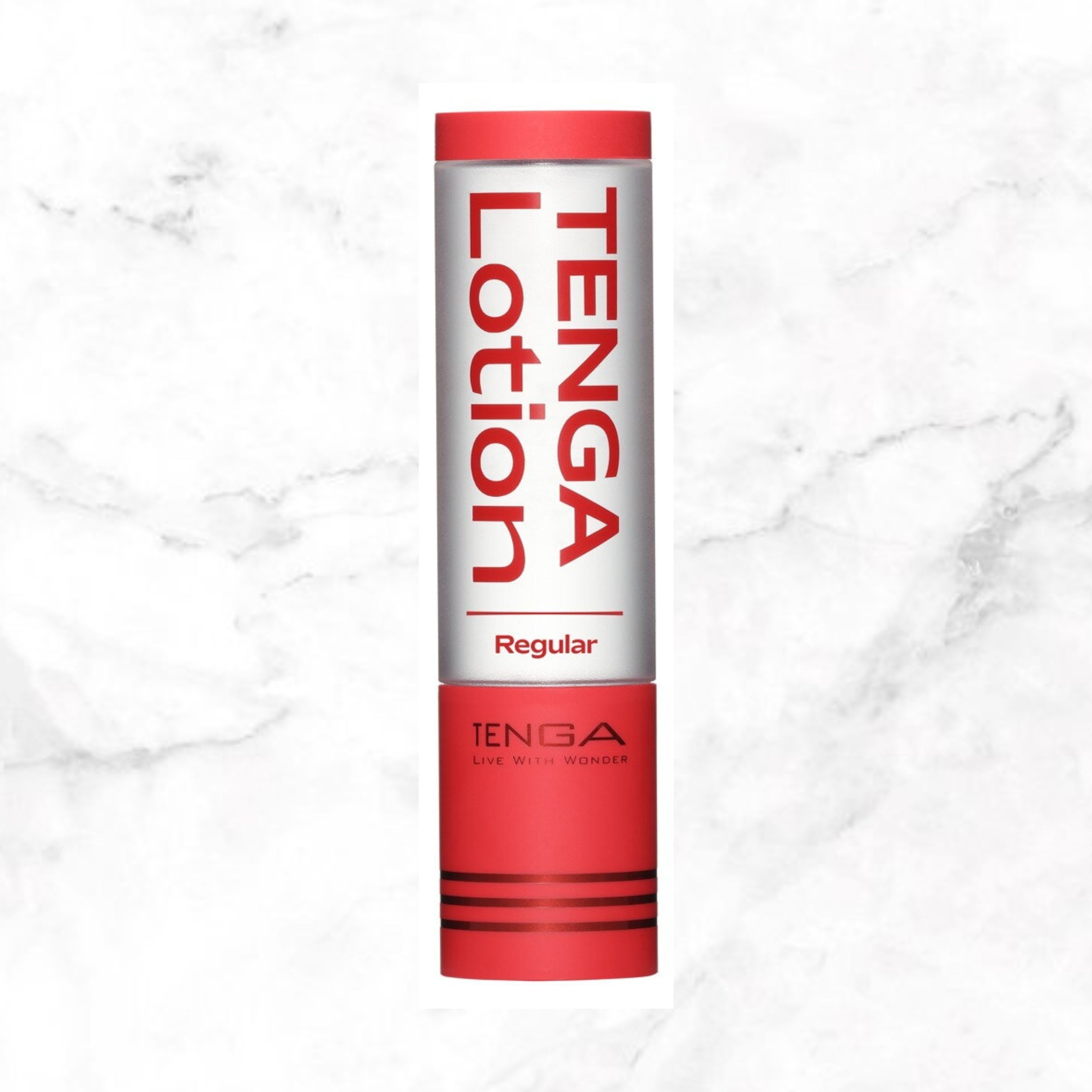 Tenga Lotion Regular glijmiddel fles van 170 ml op witte achtergrond, transparante verpakking met zwart label