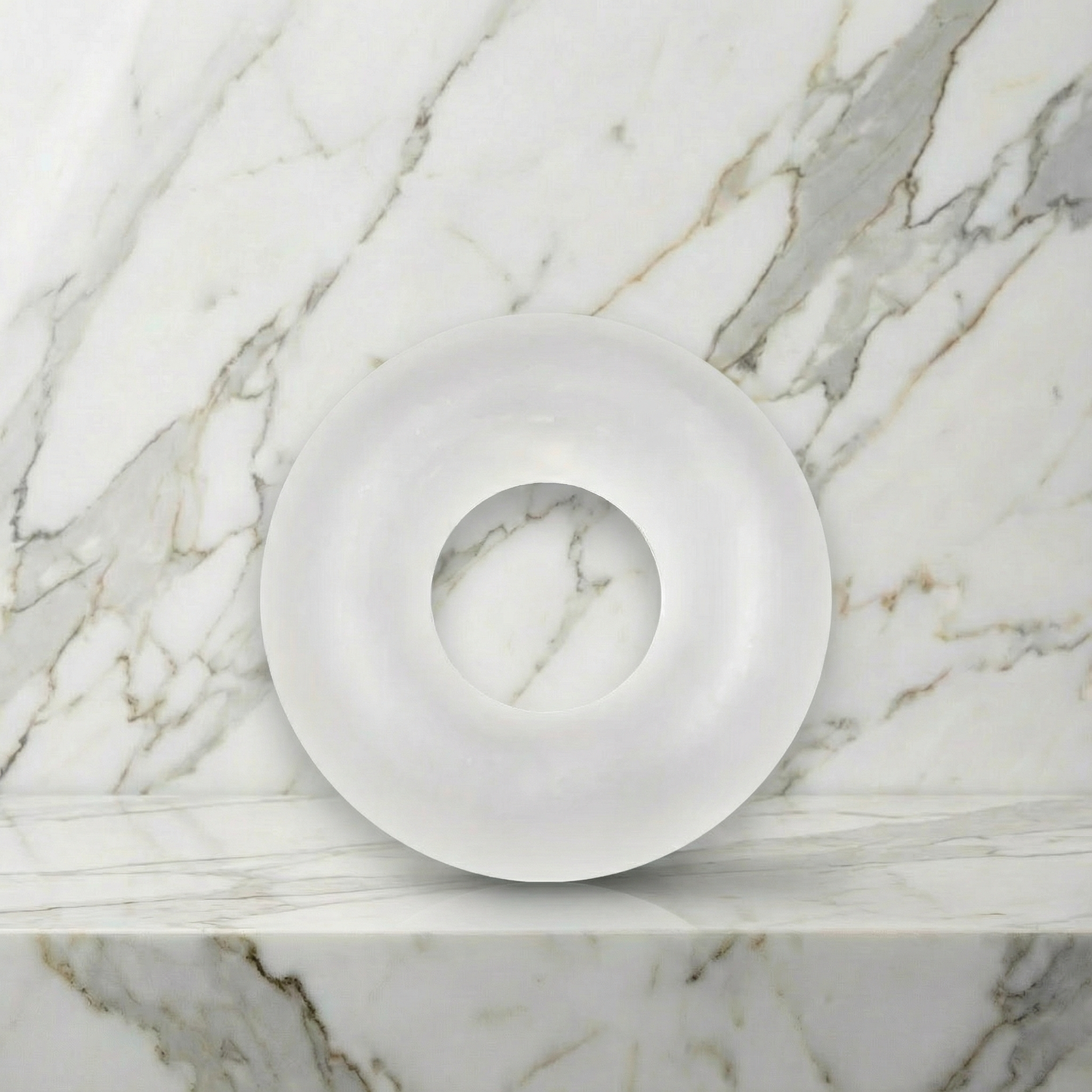 Cockring Basic Super Stretchy van De Paarse Keizerin op witte achtergrond, rekbare penisring voor intimiteit