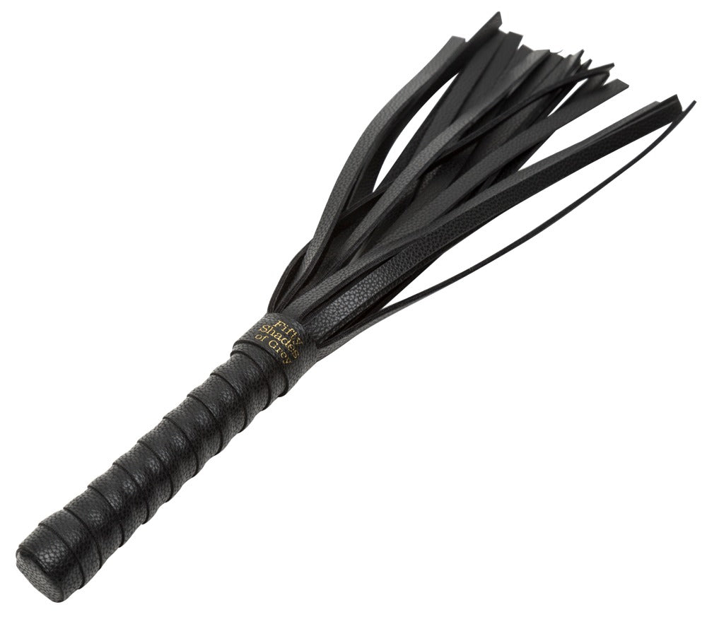 Compacte paarse flogger van De Paarse Keizerin met zachte riempjes, ideaal voor beginners in BDSM