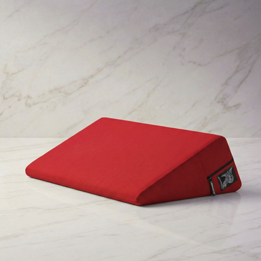 Liberator Wedge rood getoond met andere Liberator producten als set