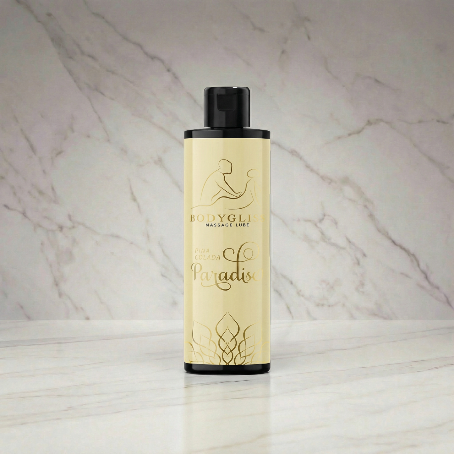 Bodygliss Pina Colada massage olie fles vooraanzicht op witte achtergrond