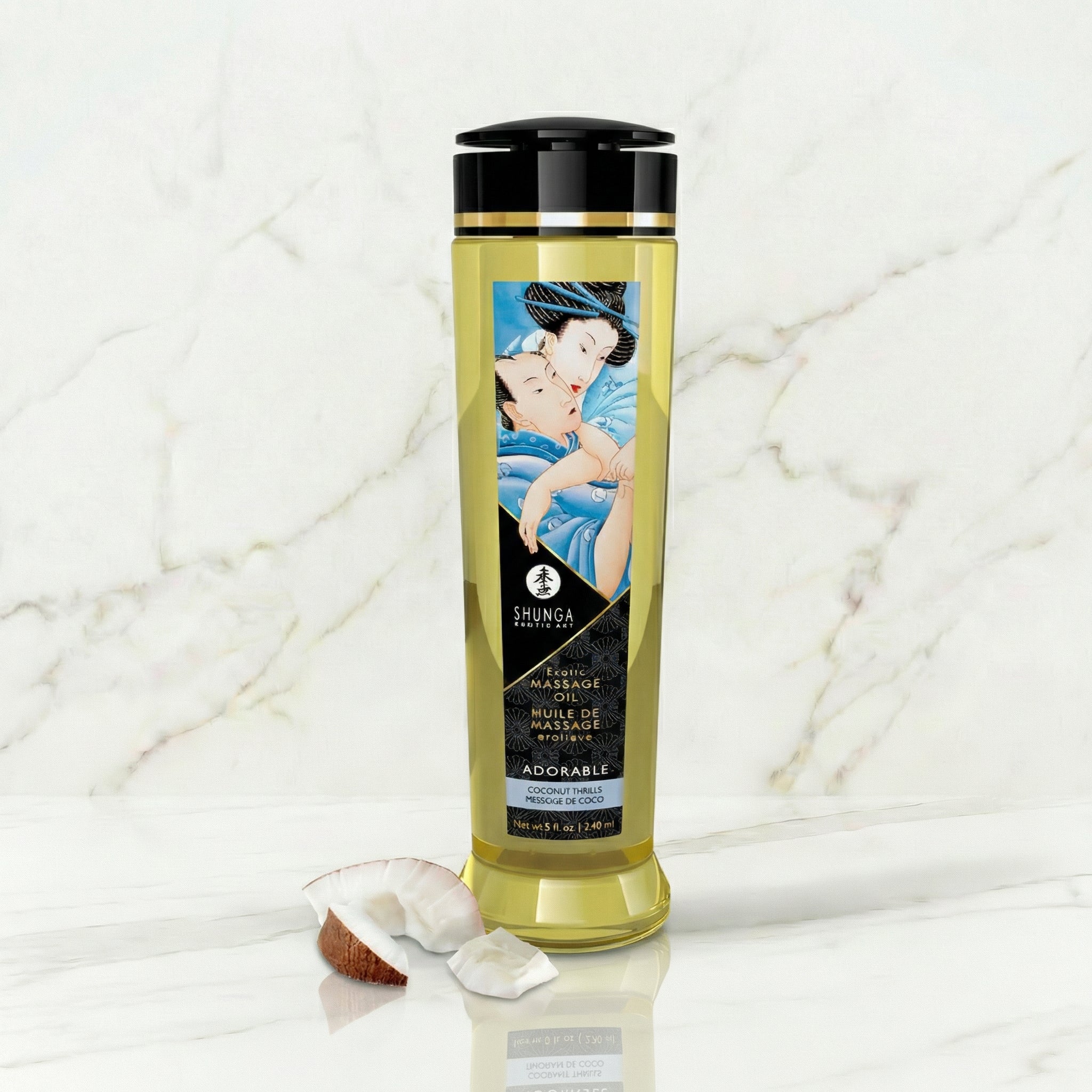 Shunga Adorable massage olie fles van 240ml op witte achtergrond