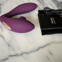 Elegante verpakking van De Paarse Keizerin Meissa vibrator met discrete uitstraling