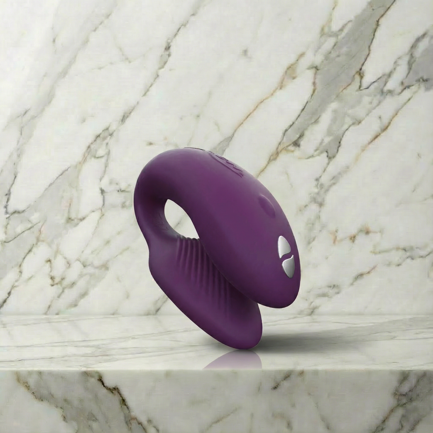 Close-up van bedieningsknoppen en premium siliconen materiaal van blauwe We-Vibe Chorus