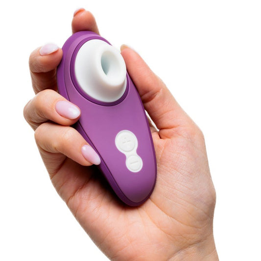 Womanizer Liberty 2 intimate wellness product van De Paarse Keizerin op witte achtergrond